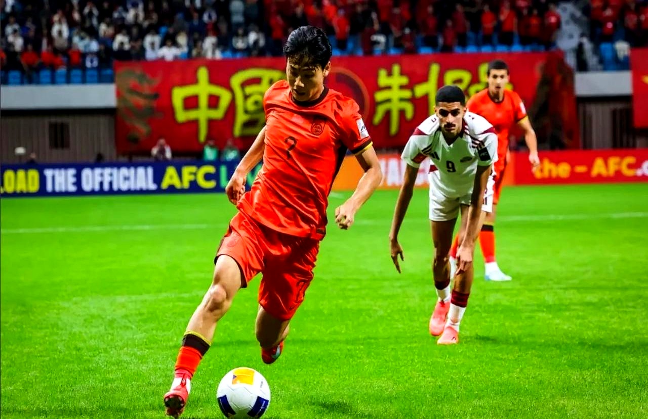 关于球队战术之变带来意想不到好结果，球员表现出色的信息