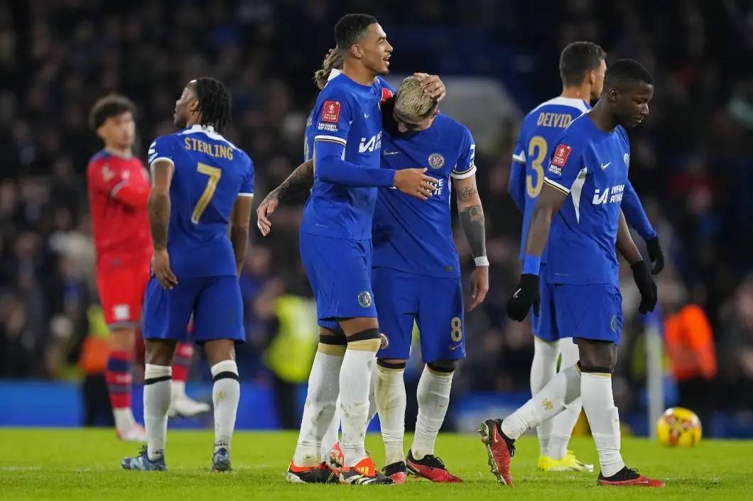 阿斯顿维拉客场击败对手，稳住强势