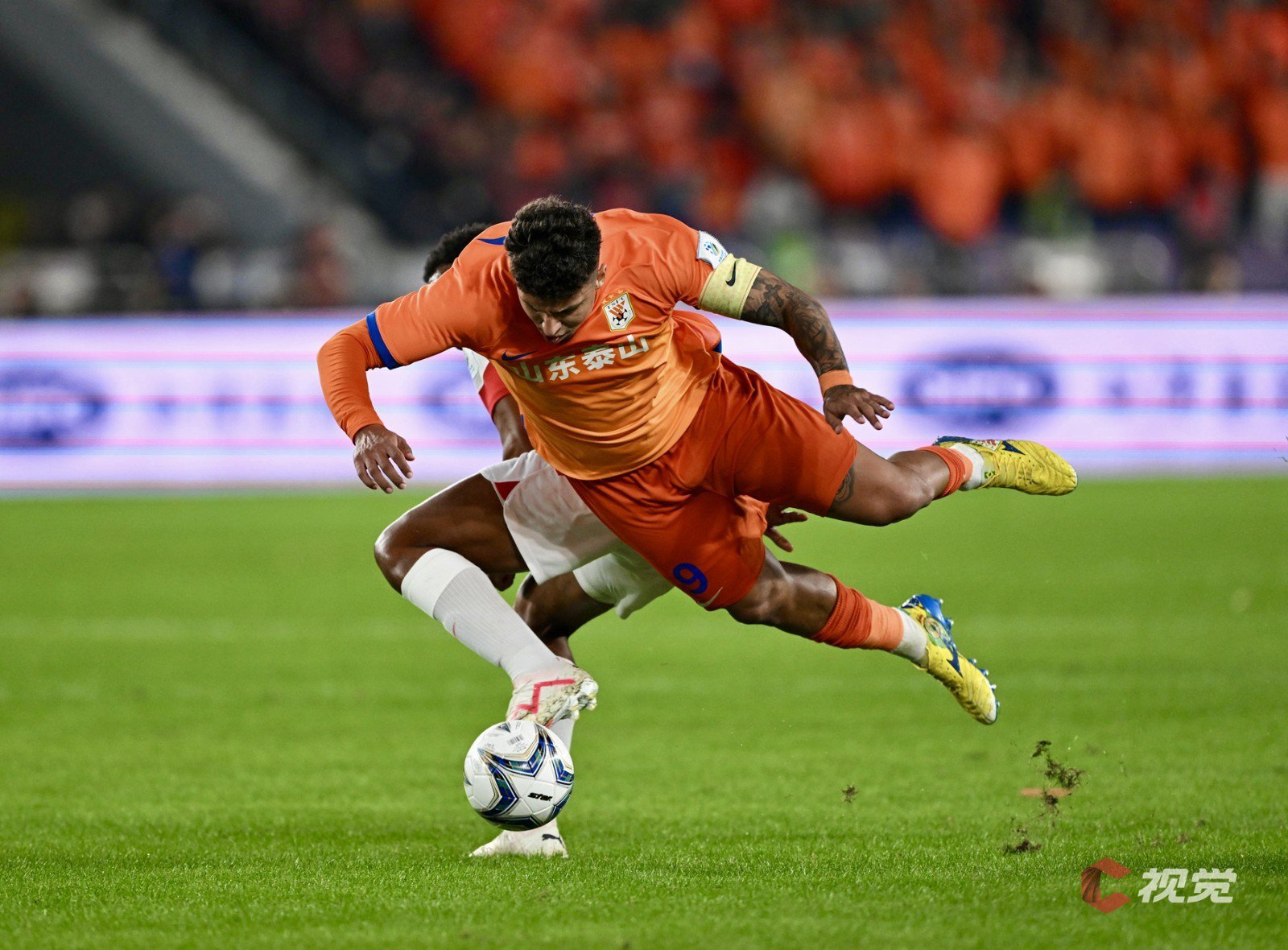 开云体育网页版入口-前韩国明星球员在亚冠比赛中发挥稳定的简单介绍