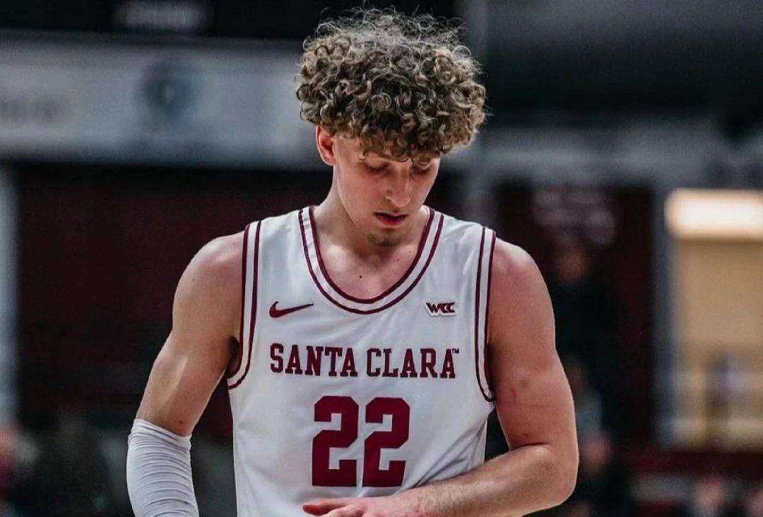 包含布兰科面临艰难，勇往直前！的词条