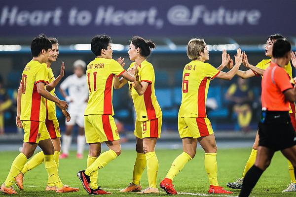 开云体育地址-乌兹别克斯坦球队大胜对手，晋级下一轮