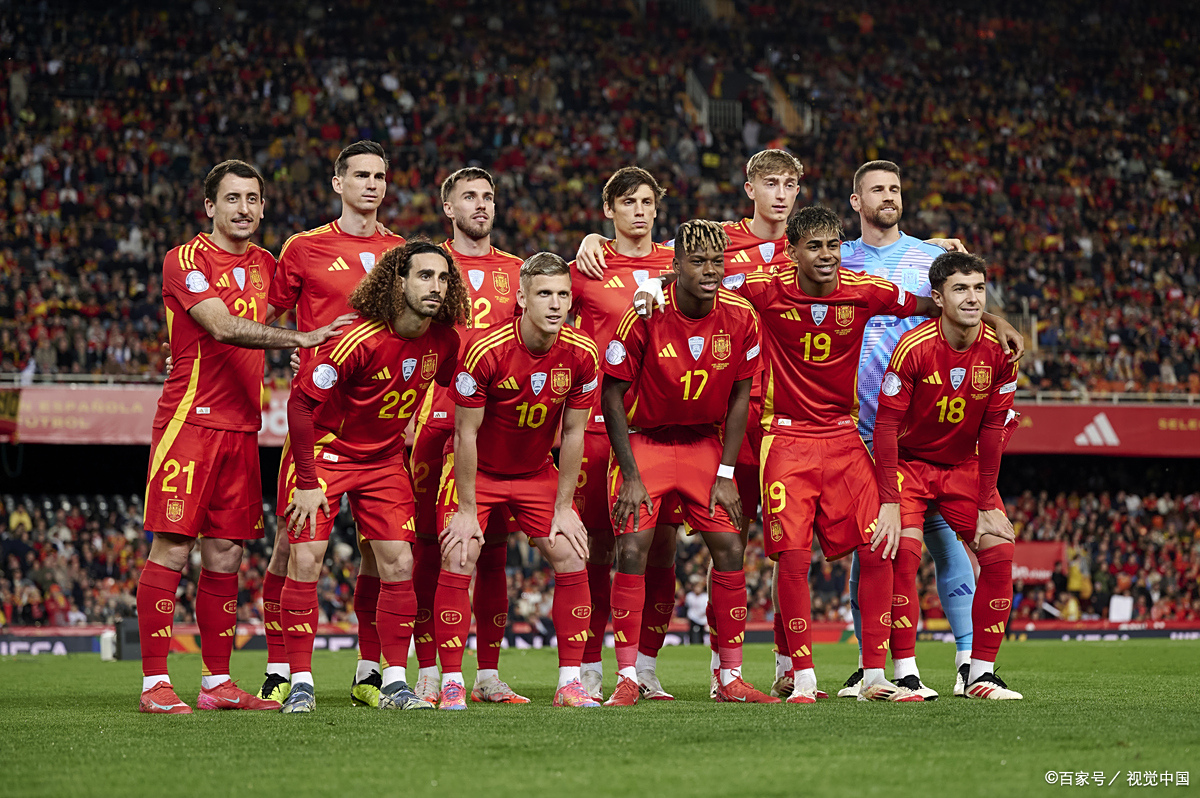 开云体育链接-西班牙强队对决，球场上气氛热烈