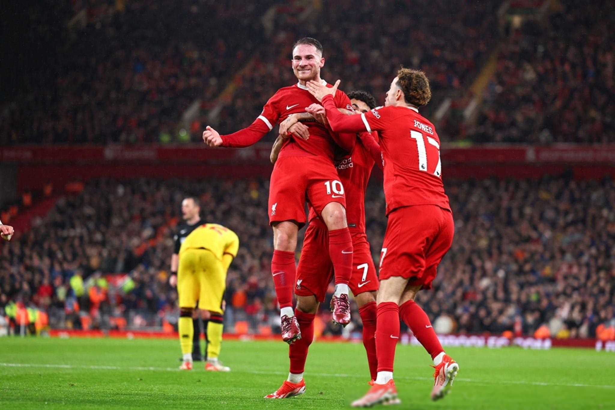 包含巴黎圣日耳曼获得胜利，雄心壮志打造辉煌的词条