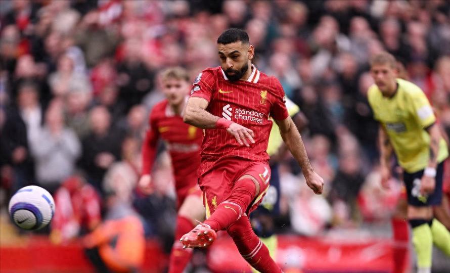 开云体育入口-利物浦客场逆袭！连进两球，逆袭豪强