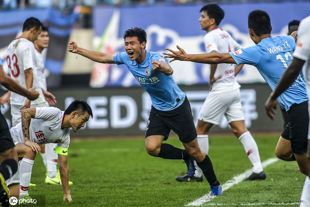 开云体育直播-大庆优秀战绩显赫，中超赛场上的耀眼之光！的简单介绍