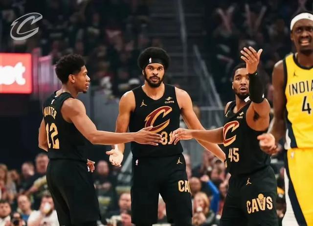 关于人稳居东部榜首，球队士气高涨！的信息