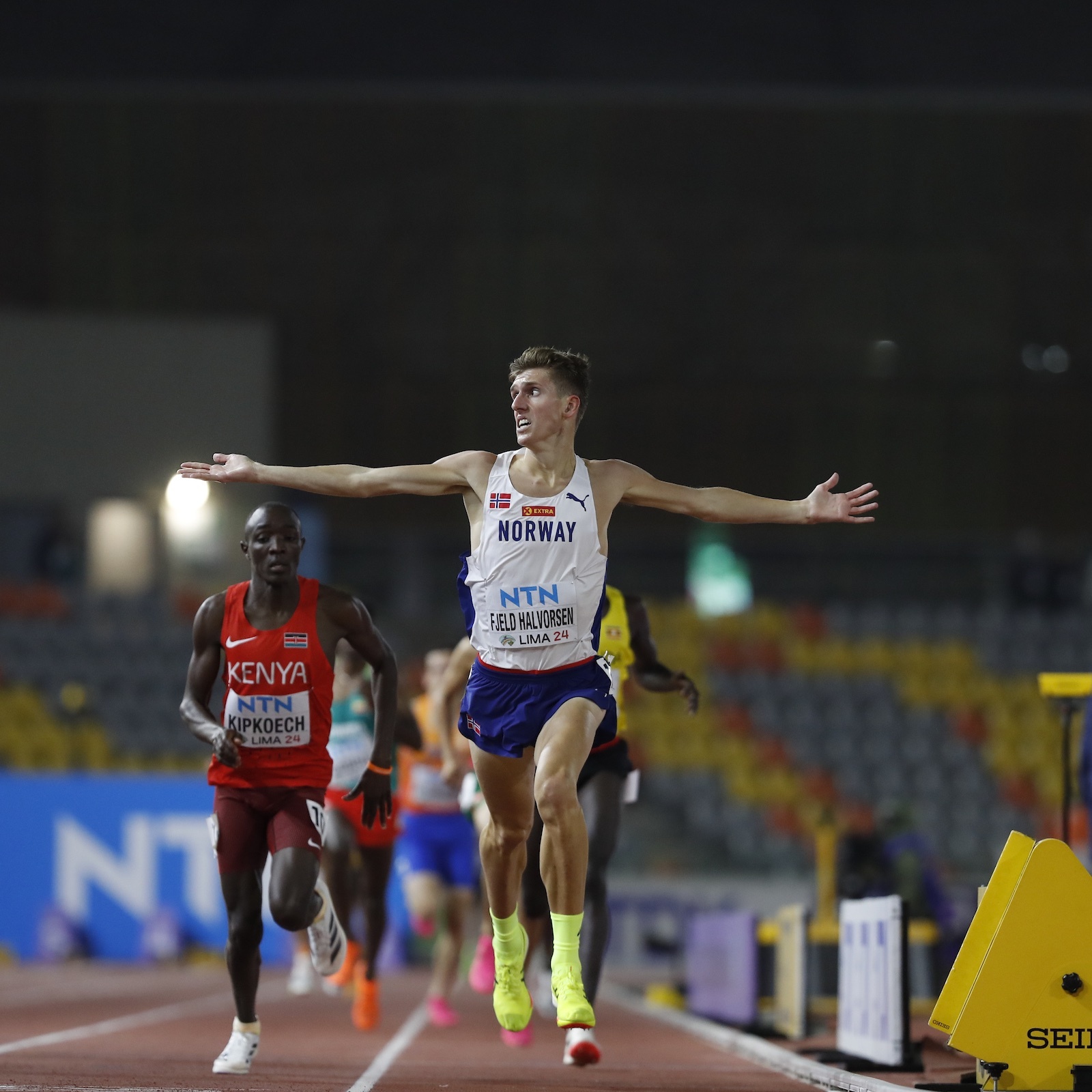 开云体育链接-包含突破！男子百米决赛惊现黑马的词条